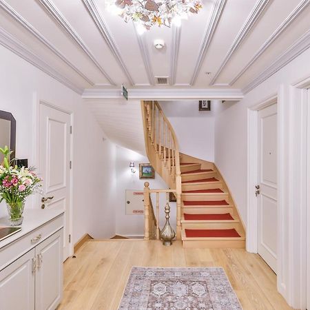 9 Doors Hotel (Adults Only) อิสตันบูล ภายนอก รูปภาพ