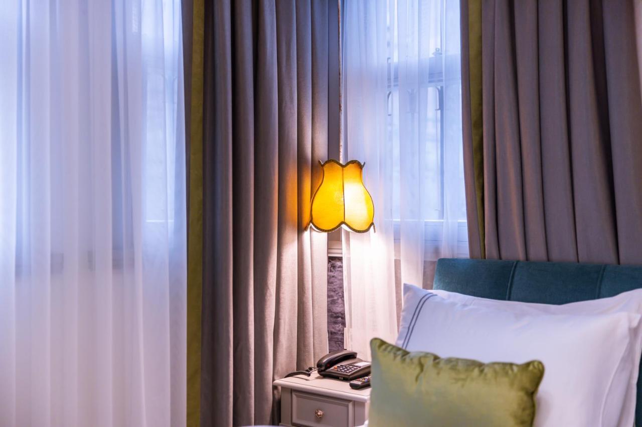 9 Doors Hotel (Adults Only) อิสตันบูล ภายนอก รูปภาพ