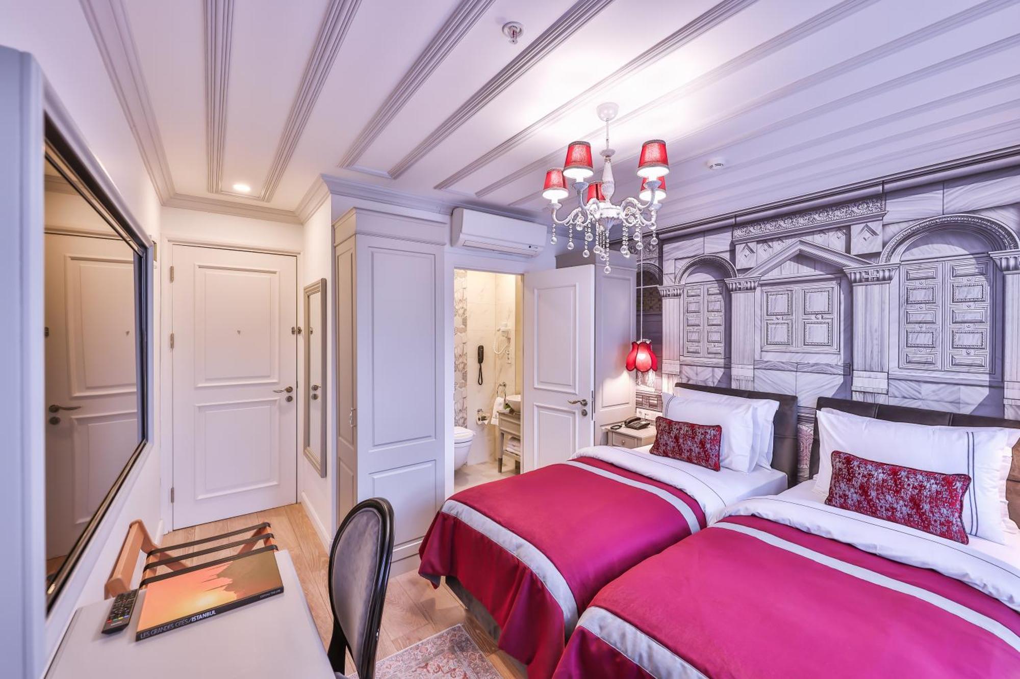9 Doors Hotel (Adults Only) อิสตันบูล ภายนอก รูปภาพ
